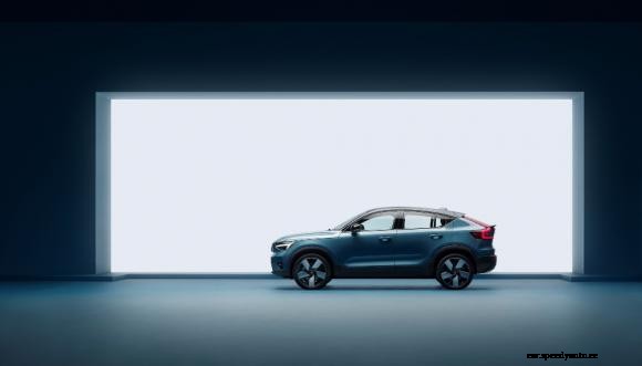 Volvo presents the new, pure-electric C40 Recharge