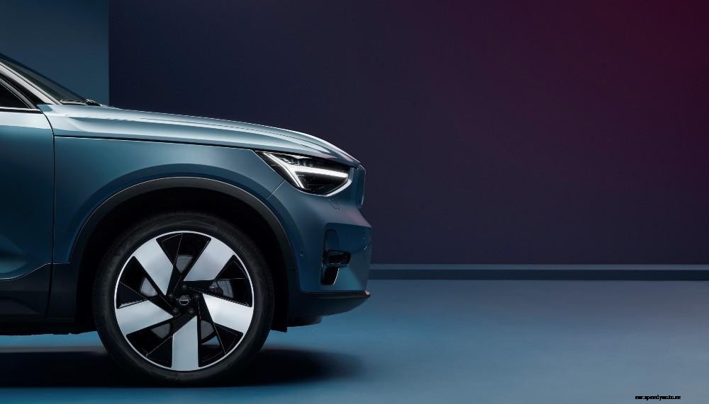 Volvo presents the new, pure-electric C40 Recharge