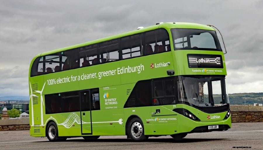 Edinburgh receives four electric double-decker buses