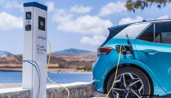 BEVs have 70% smaller CO2 footprint than traditional vehicles