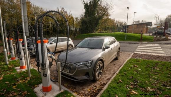 First Osprey dynamic EV charging hub opens in Wolverhampton