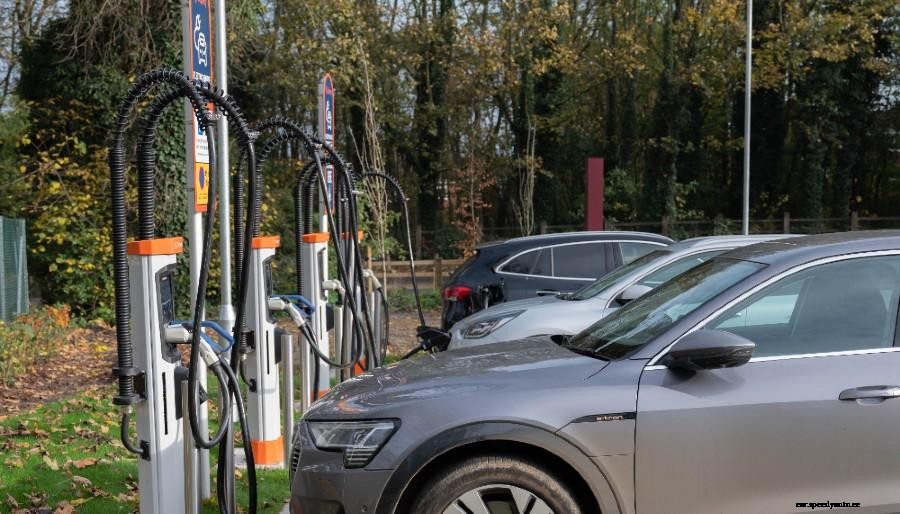 First Osprey dynamic EV charging hub opens in Wolverhampton