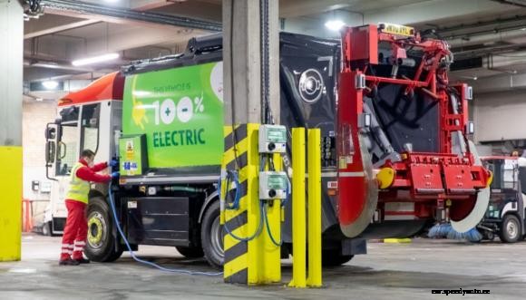 Veolia announces its first EV battery recycling plant in the UK