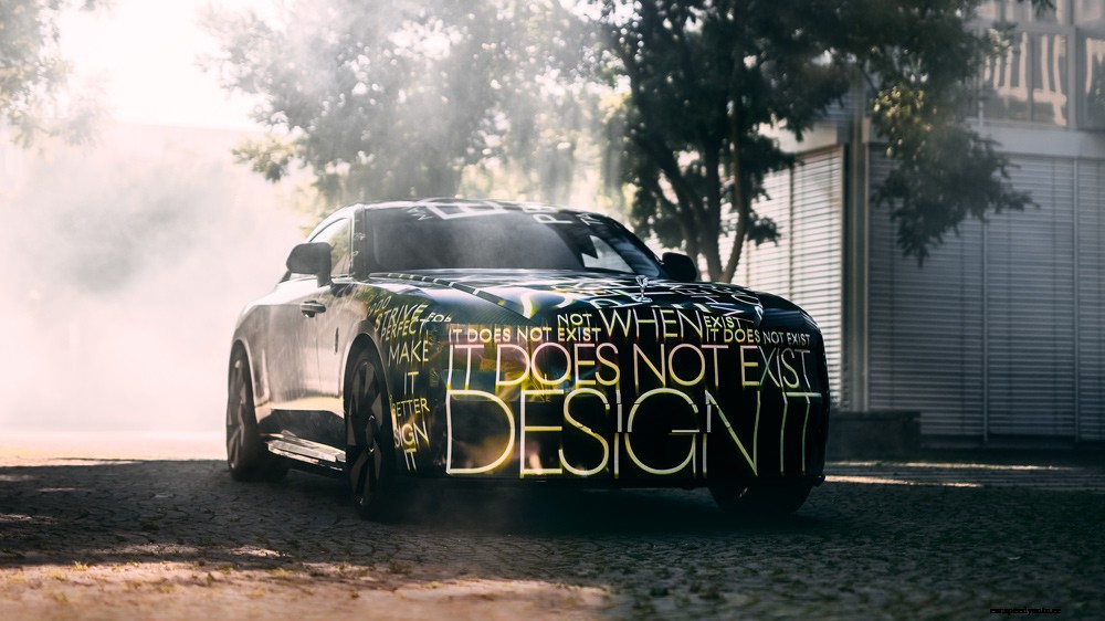 Rolls-Royce unveils its first EV Spectre