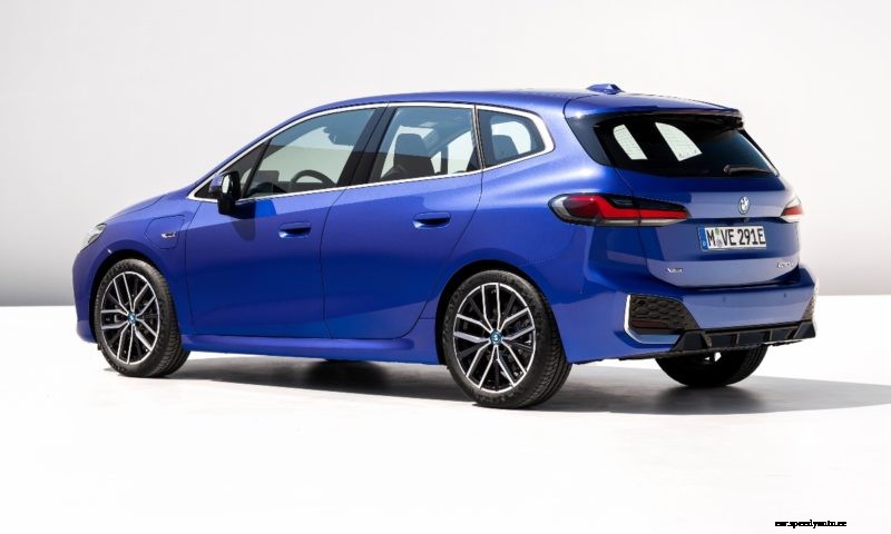 BMW revealed 2 Series Active Tourer PHEV