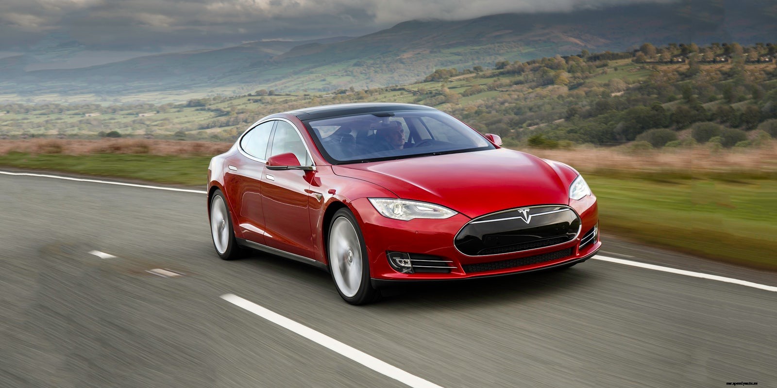 Tesla S – A Quick Review