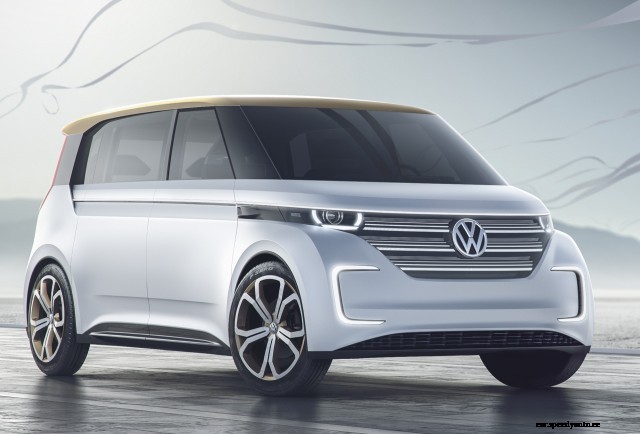 Electric Car Is Literally Driving On Sunshine