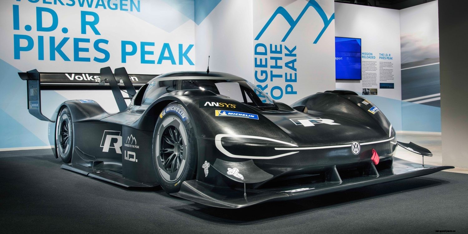 Volkswagen Reveals Its Fully Electric Race Car in 2018