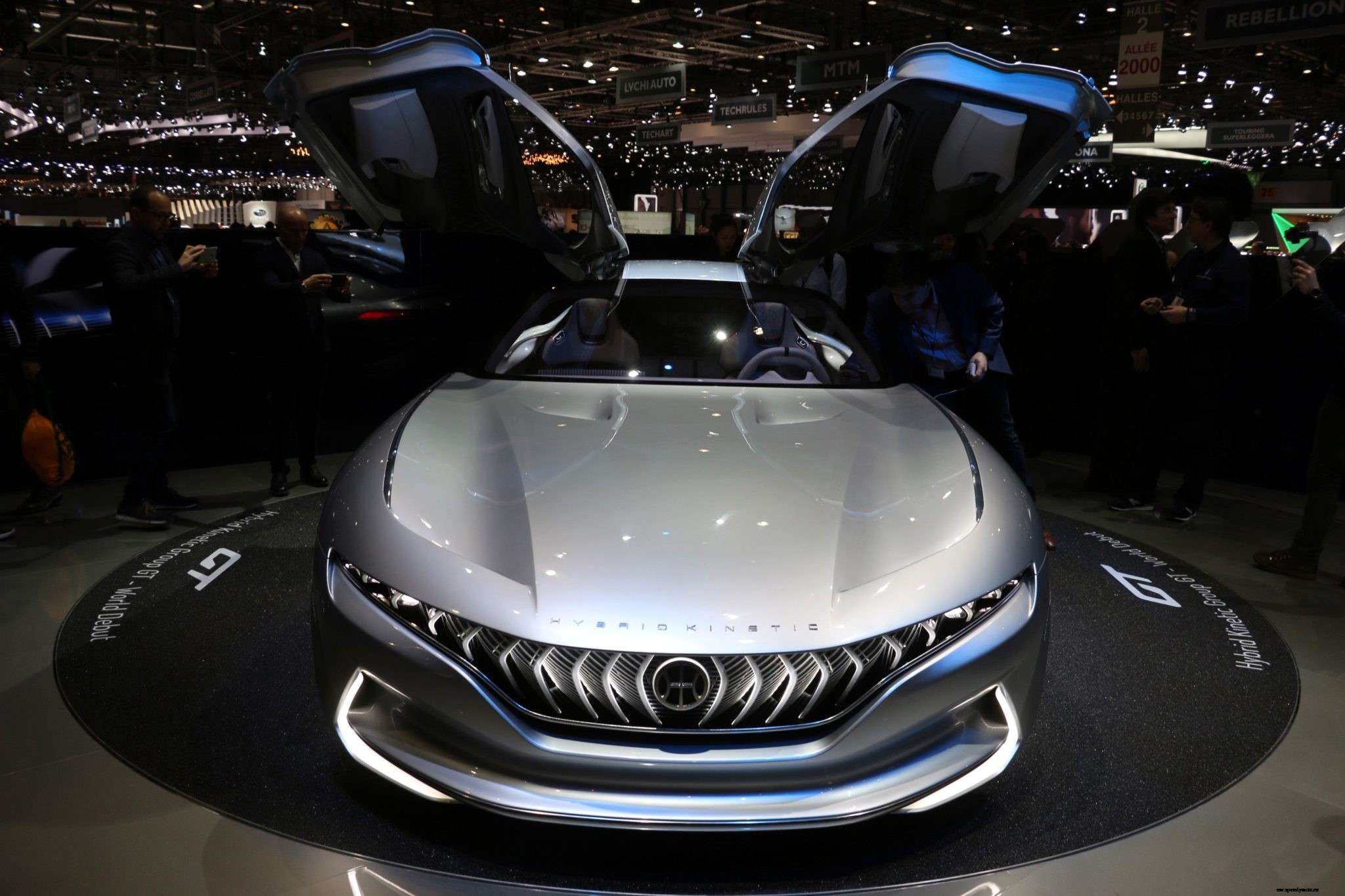 Mahindra Announces New Luxury Electric Car: Pininfarina