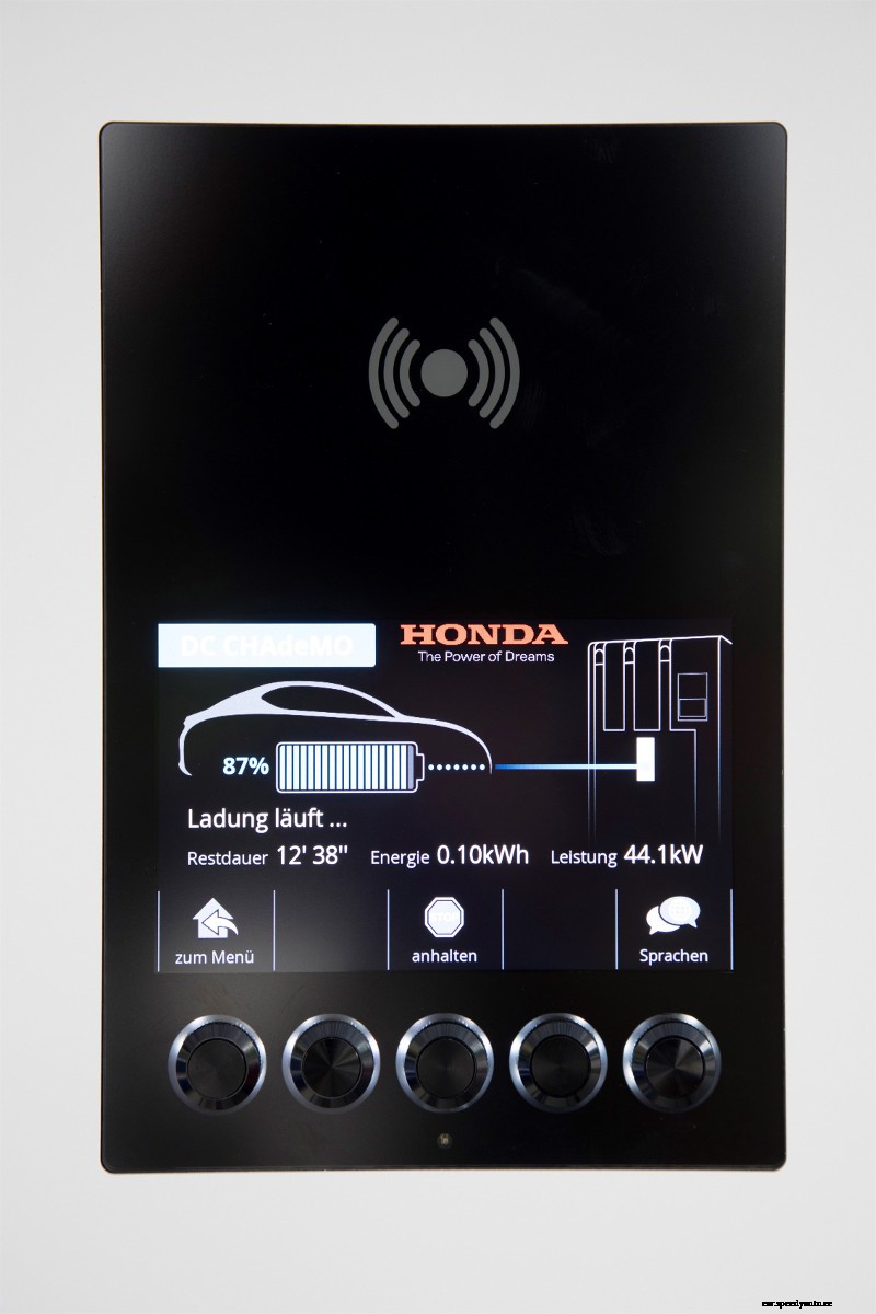 Honda opens a 150 kW fast charging station in Europe