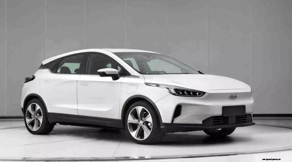 ARCFOX Alpha-T sets energy density record for EV batteries