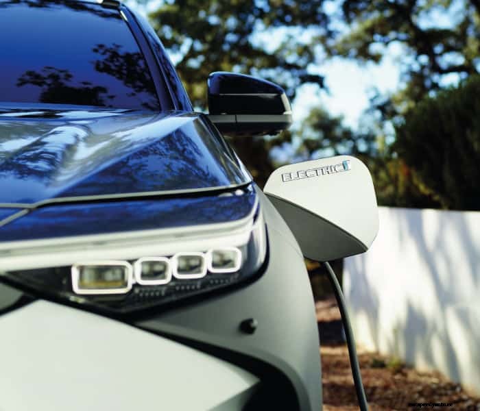 First look at the Toyota bZ4X