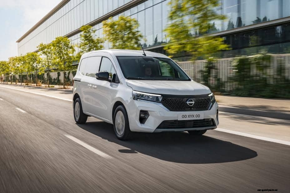 Nissan unveils Townstar new electric panel van