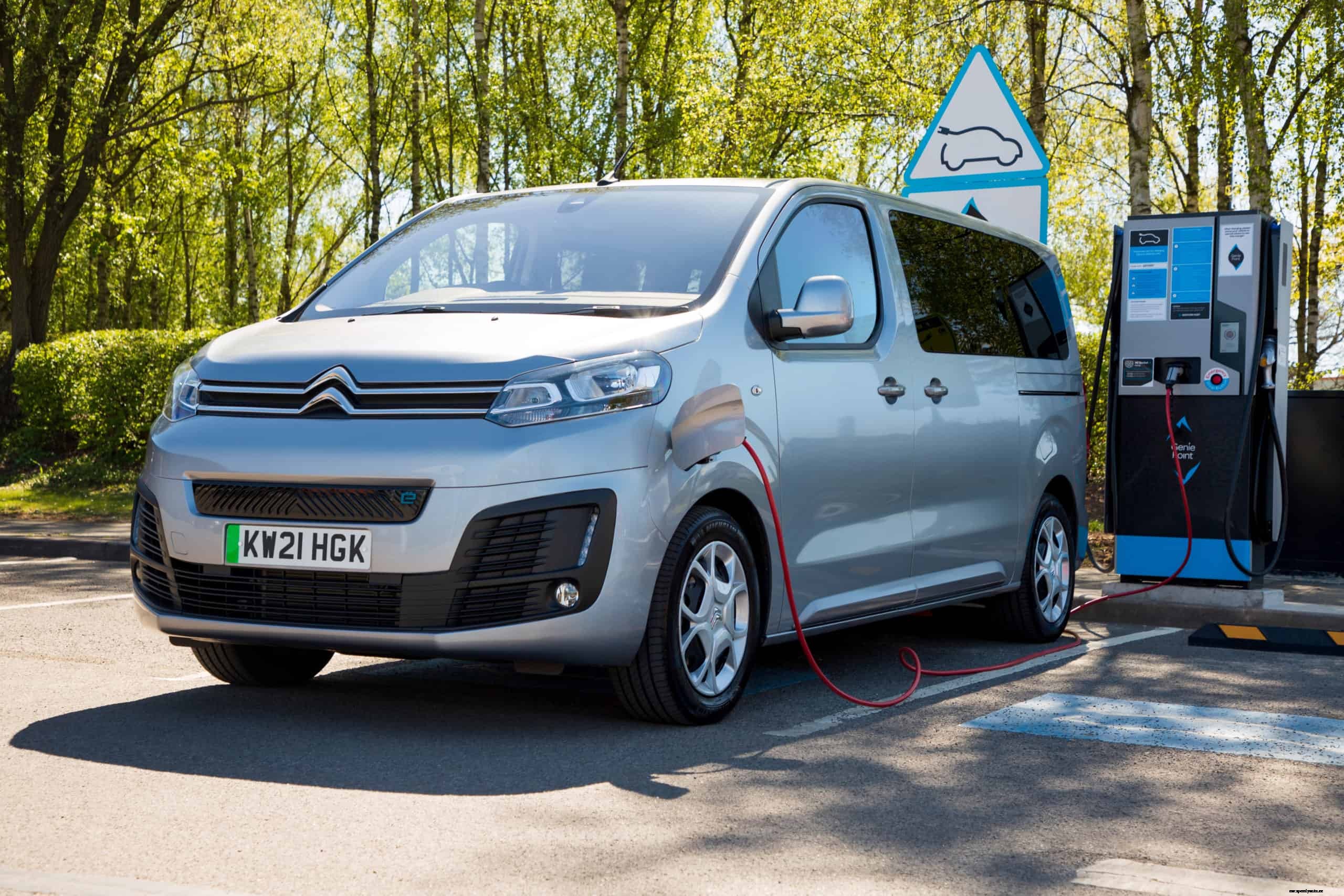 6 Stellantis MPVs Are Now Electric-Only