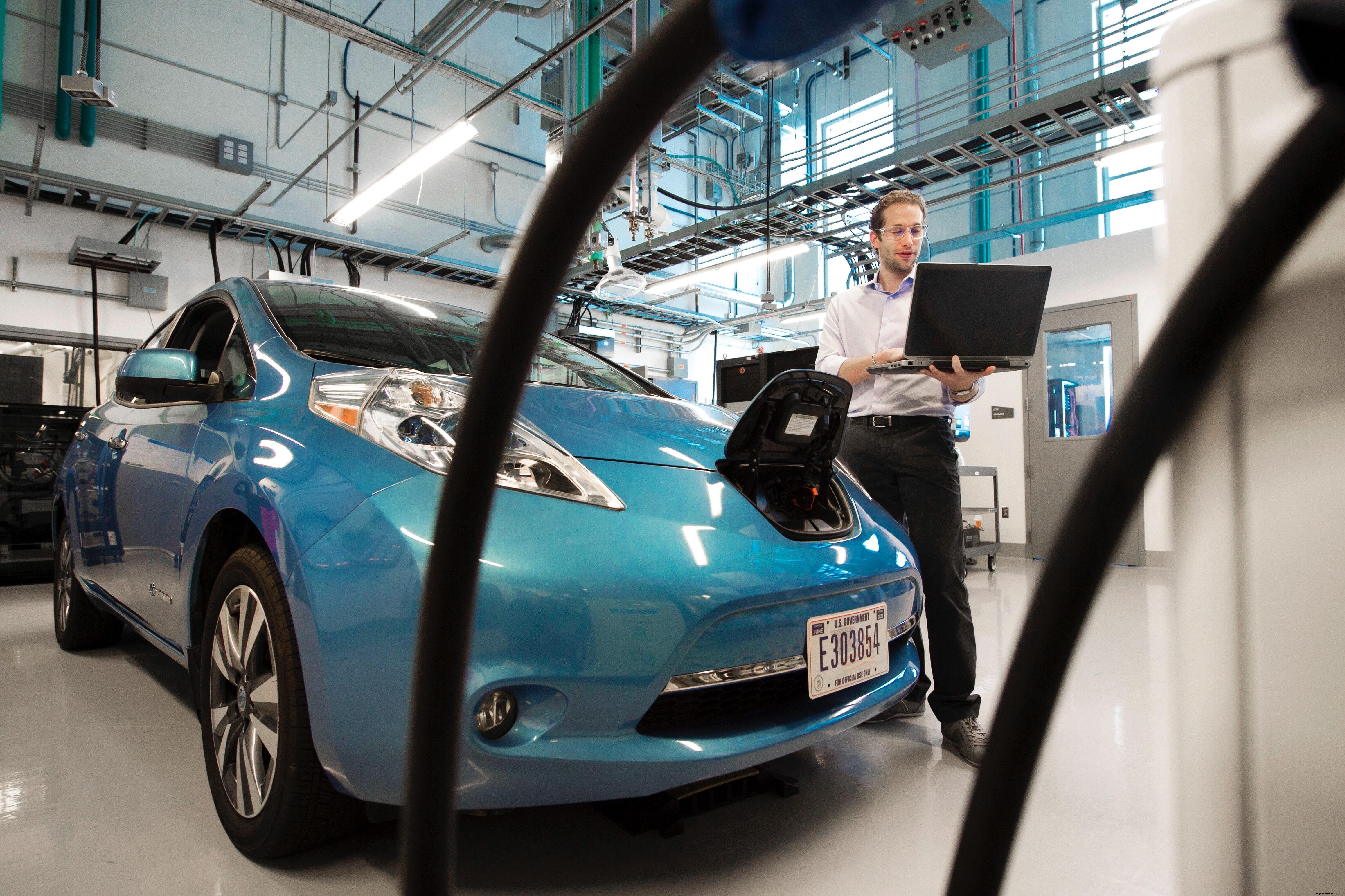 How long do electric car batteries last?