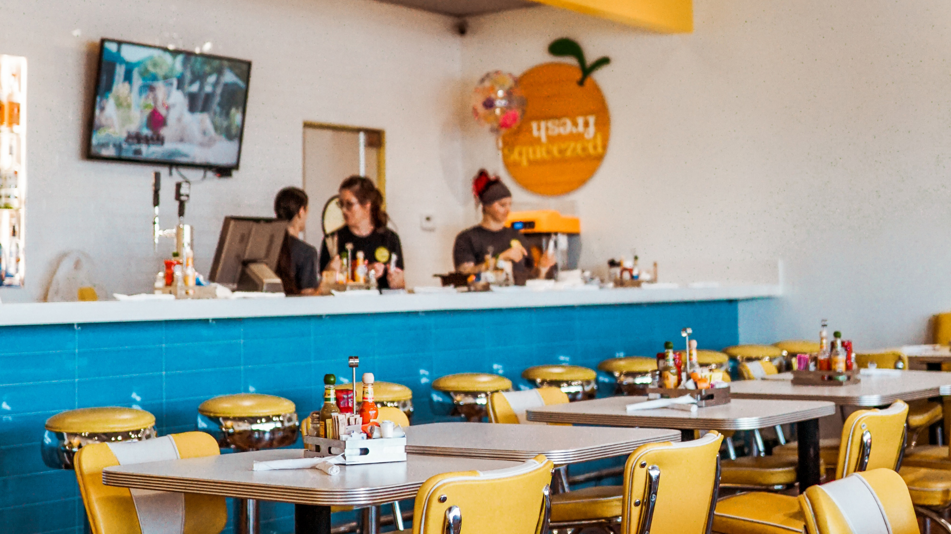 Why innovative gas stations have EV chargers