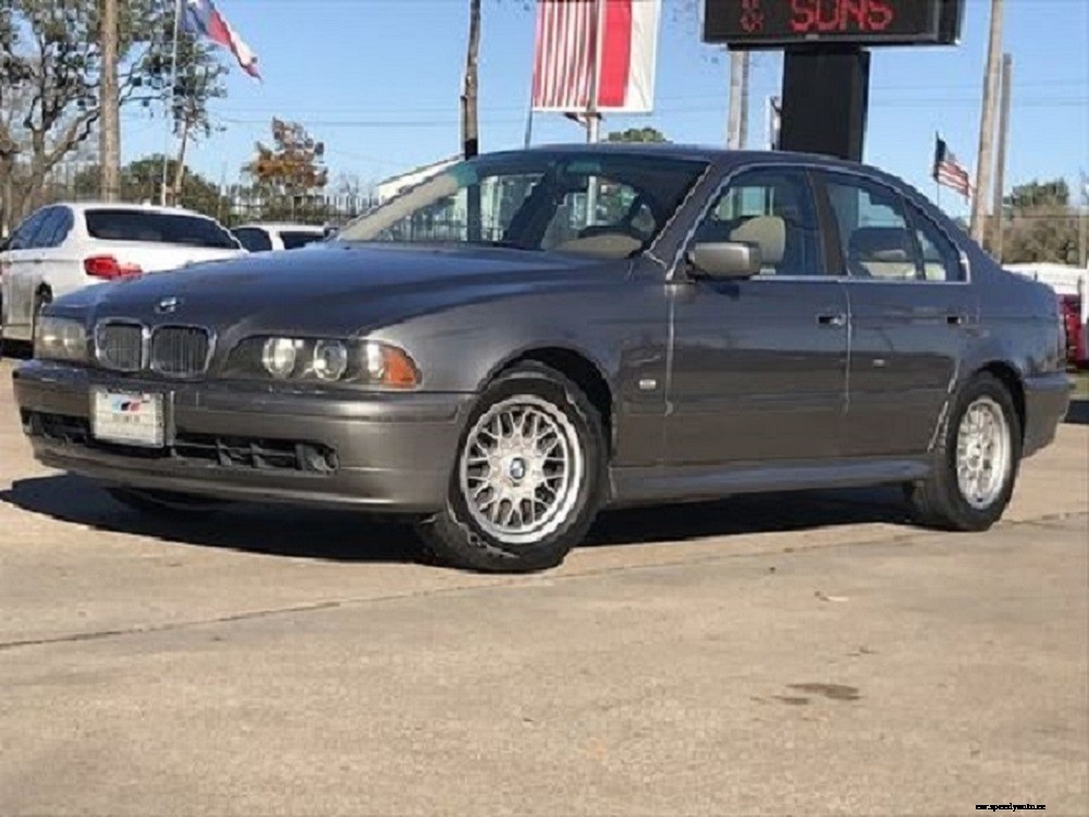 Why Now May Be the Best Time to Buy a New Car