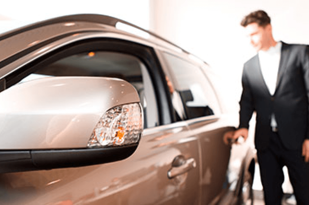 5 Tips for Buying a Car During the Holidays