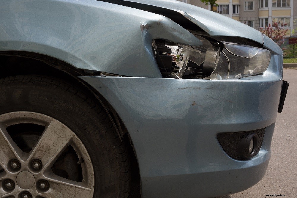 Summer Is the Perfect Time for Car Dent Repair