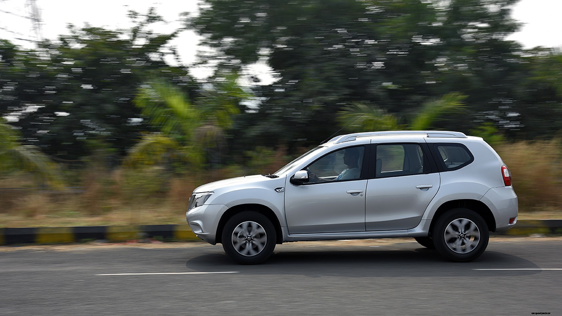 Nissan Terrano 2017 XV Premium AT dCi 110ps Exterior