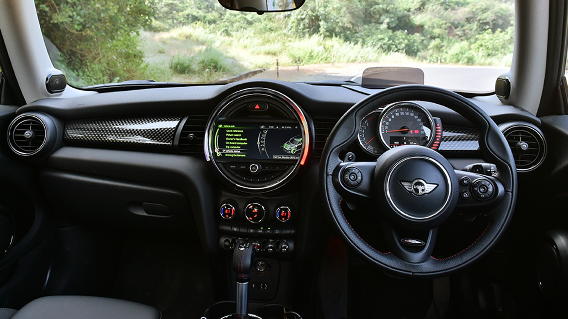 Mini Cooper-S-3-door Interior