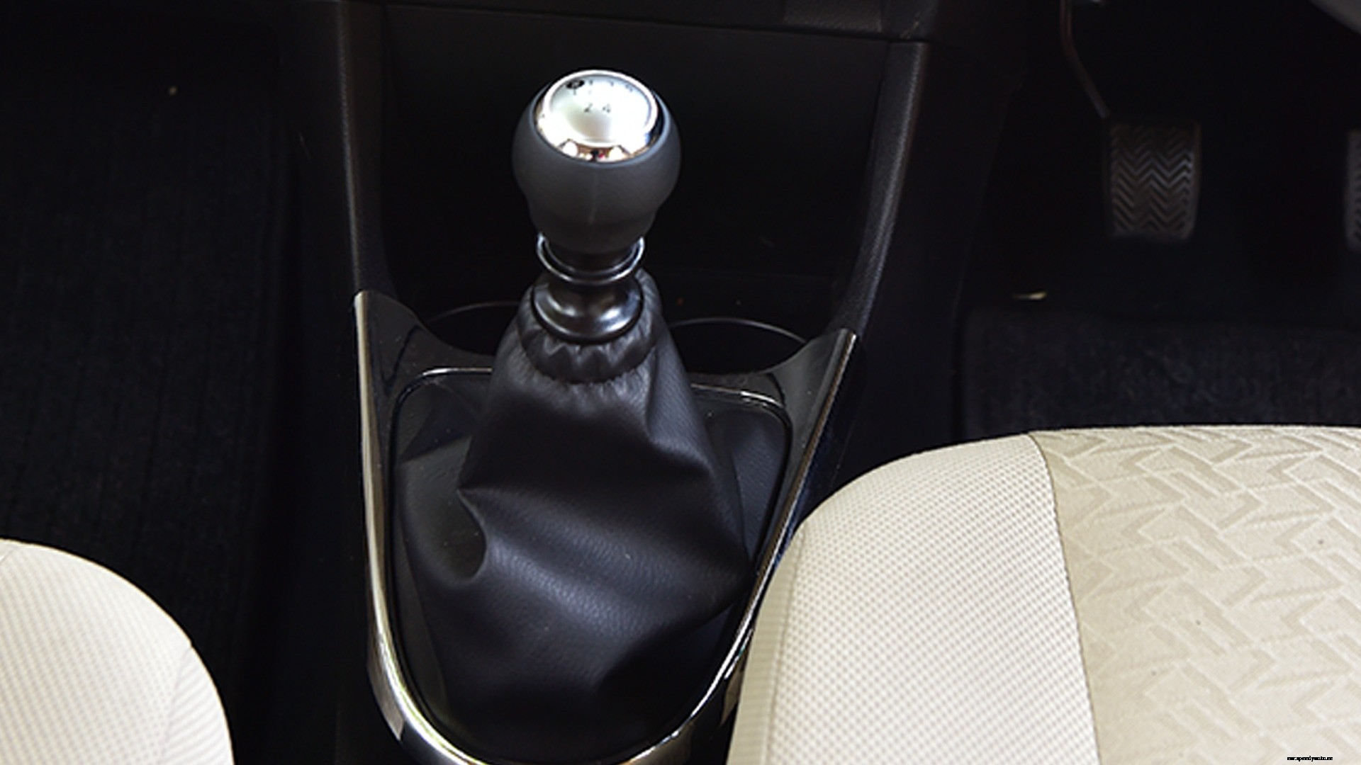 Toyota Platinum Etios 2016 VXD Interior