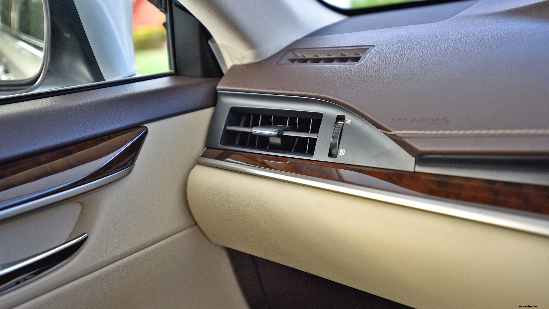 Lexus ES 300h 2017 STD Interior