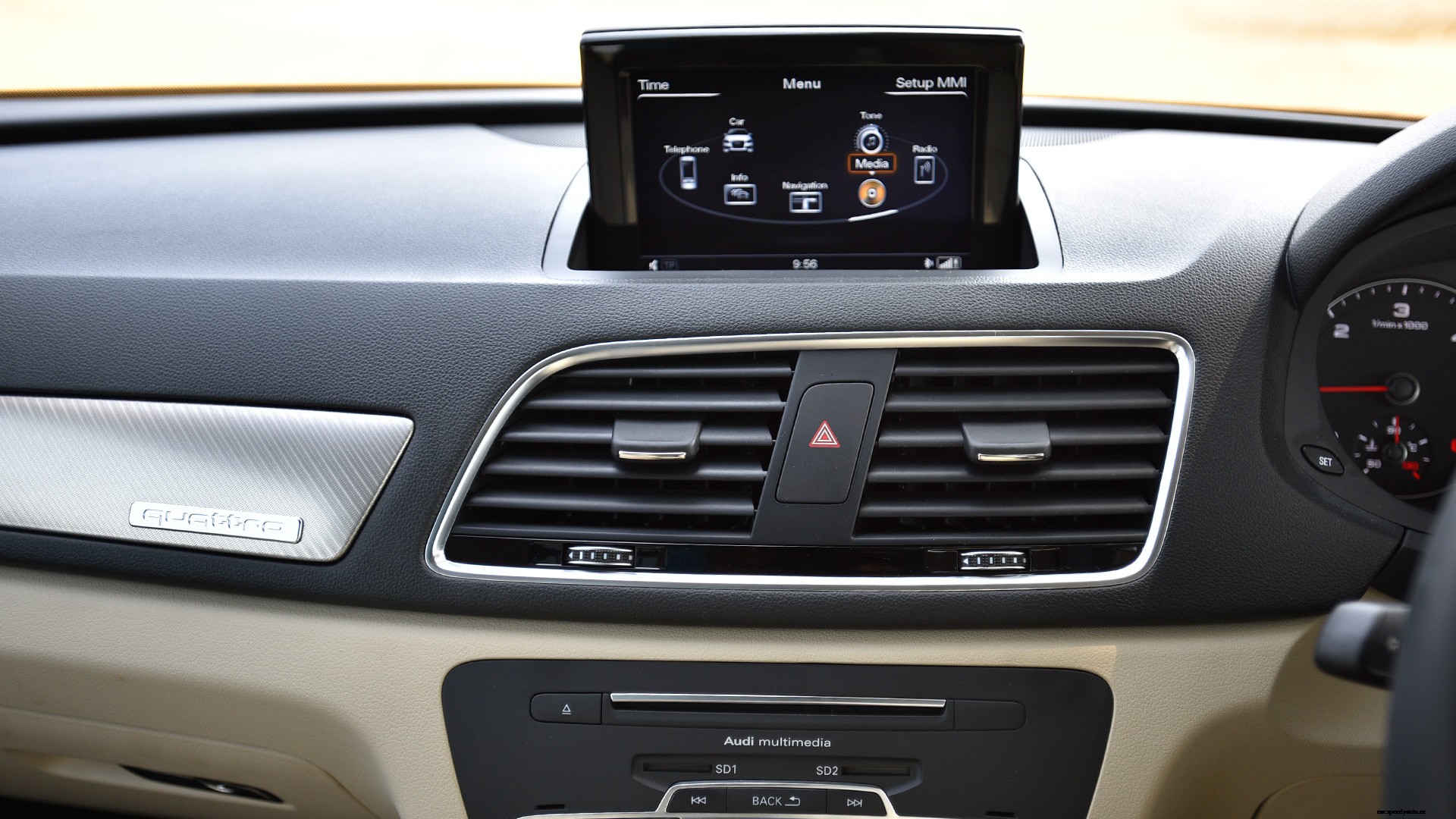 Audi Q3 2017 35 TDI quattro Premium Plus Interior