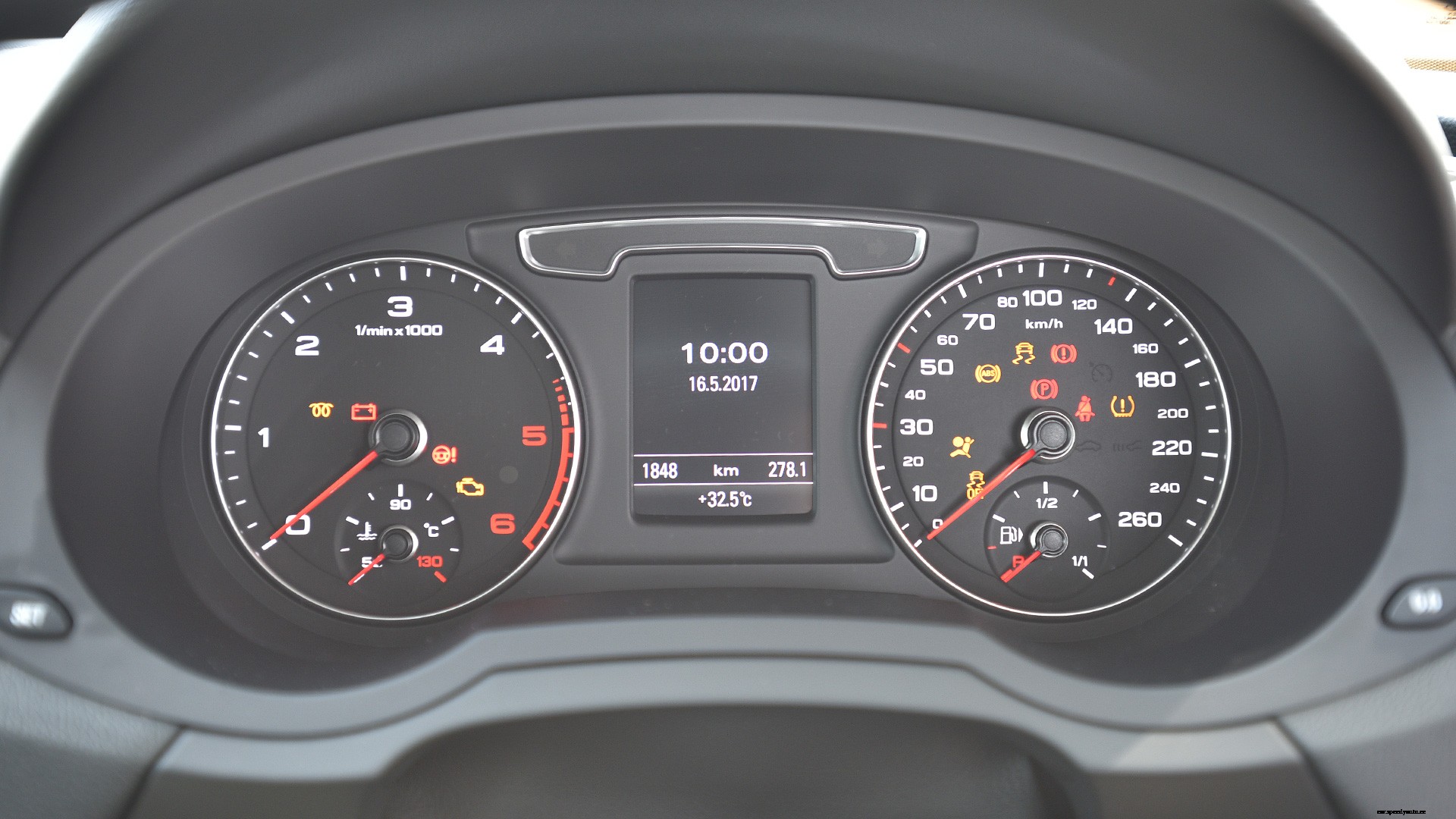 Audi Q3 2017 35 TDI quattro Premium Plus Interior