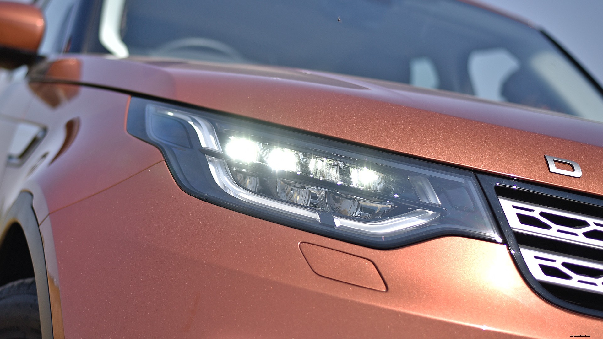 Land Rover Discovery 2017 Diesel First Edition Exterior