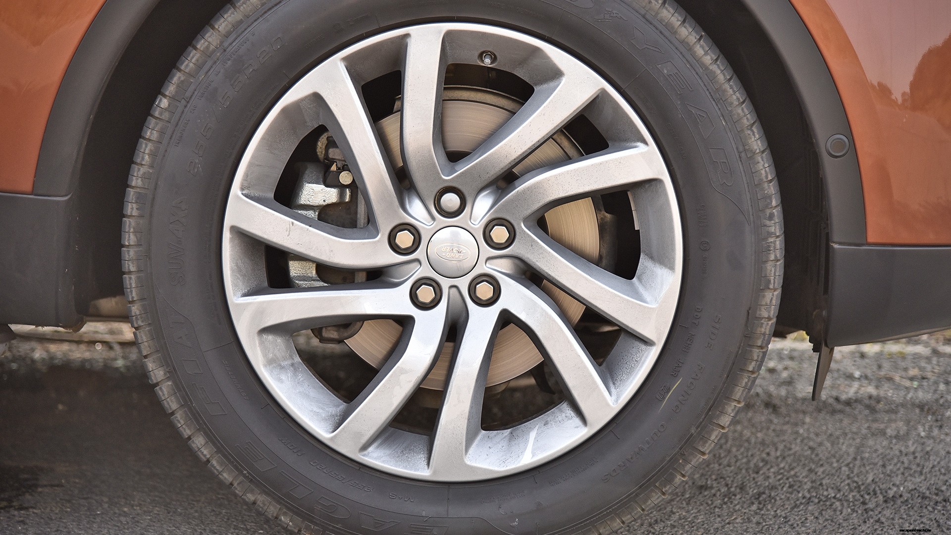 Land Rover Discovery 2017 Diesel First Edition Exterior