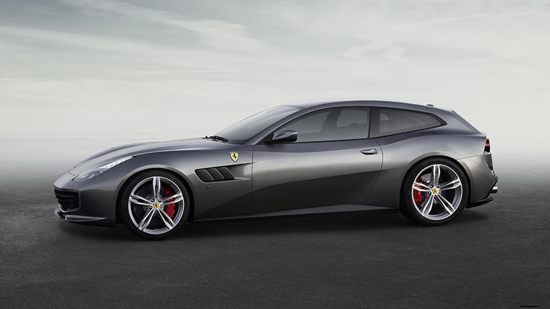 Ferrari GTC4lusso 2017 Exterior