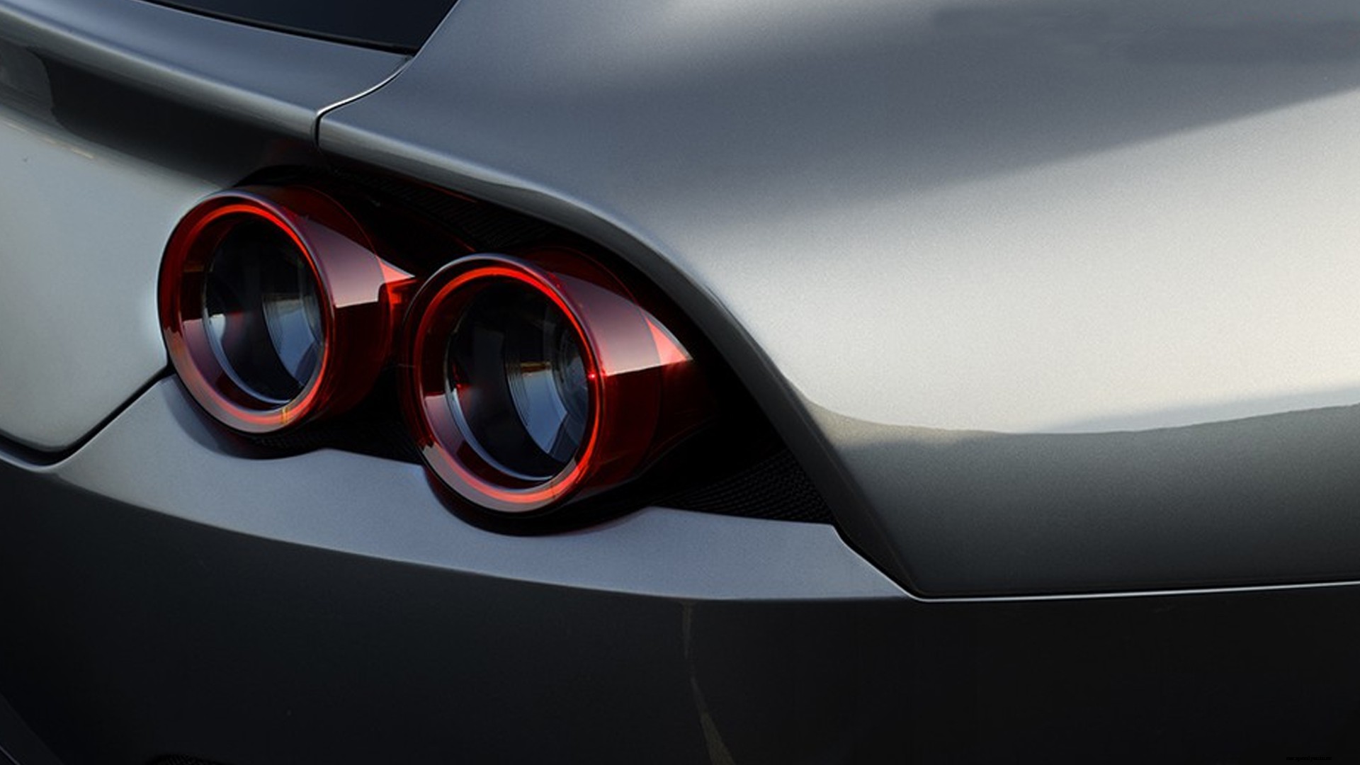 Ferrari GTC4lusso 2017 Exterior