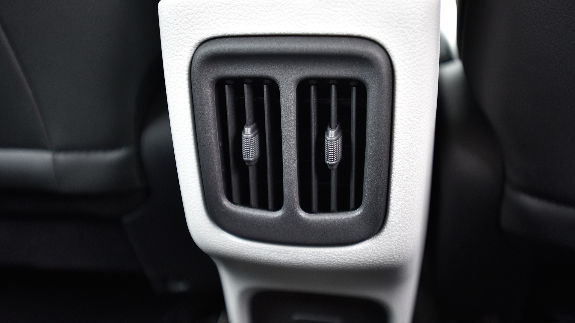 Jeep Compass 2017 Limited Diesel 4x4 Interior