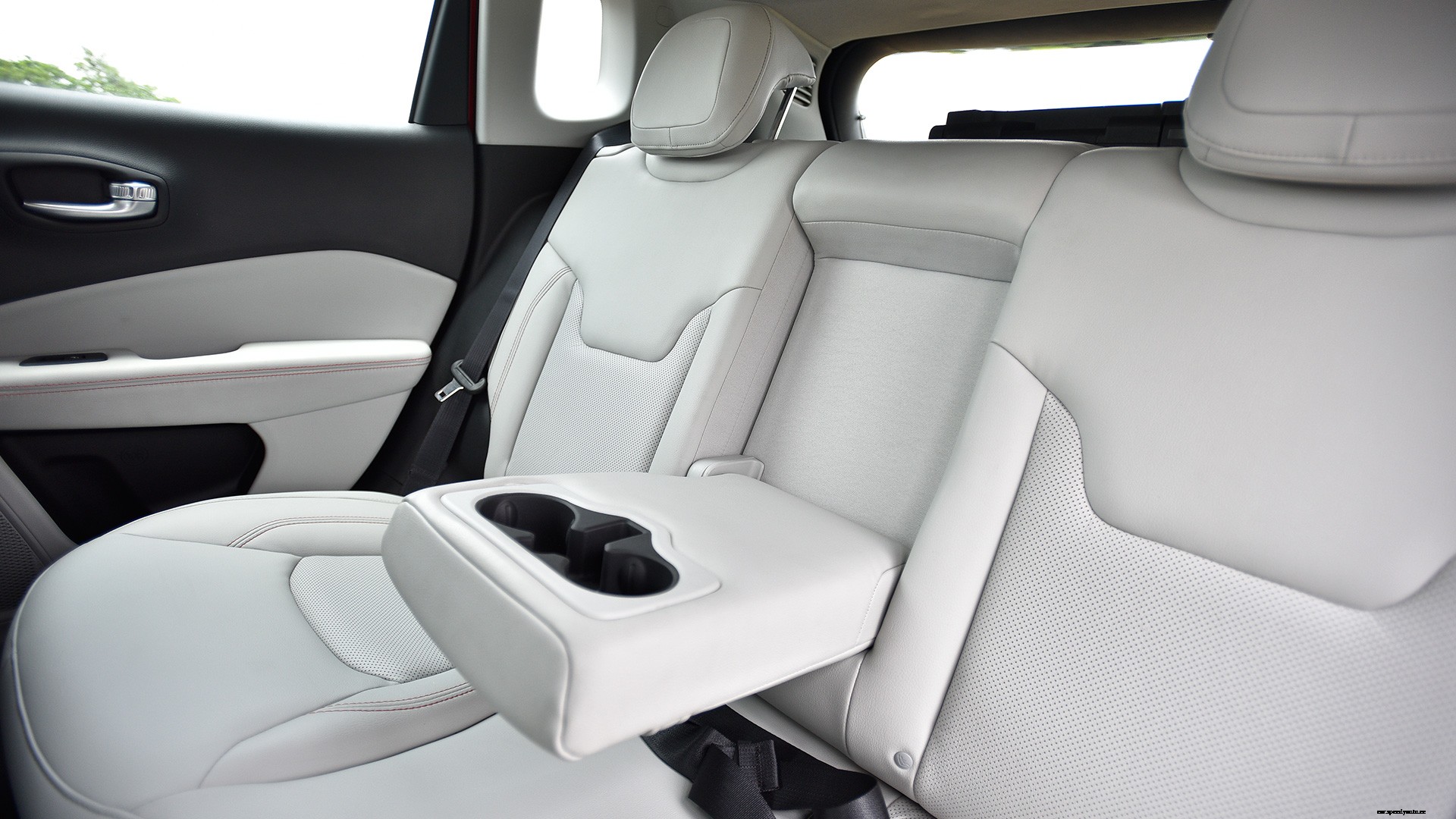 Jeep Compass 2017 Limited Diesel 4x4 Interior