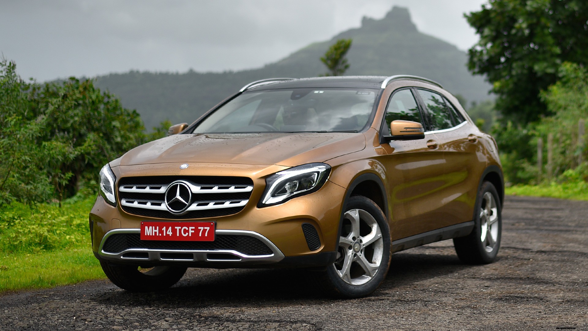Mercedes Benz GLA 2017 220d 4Matic Exterior