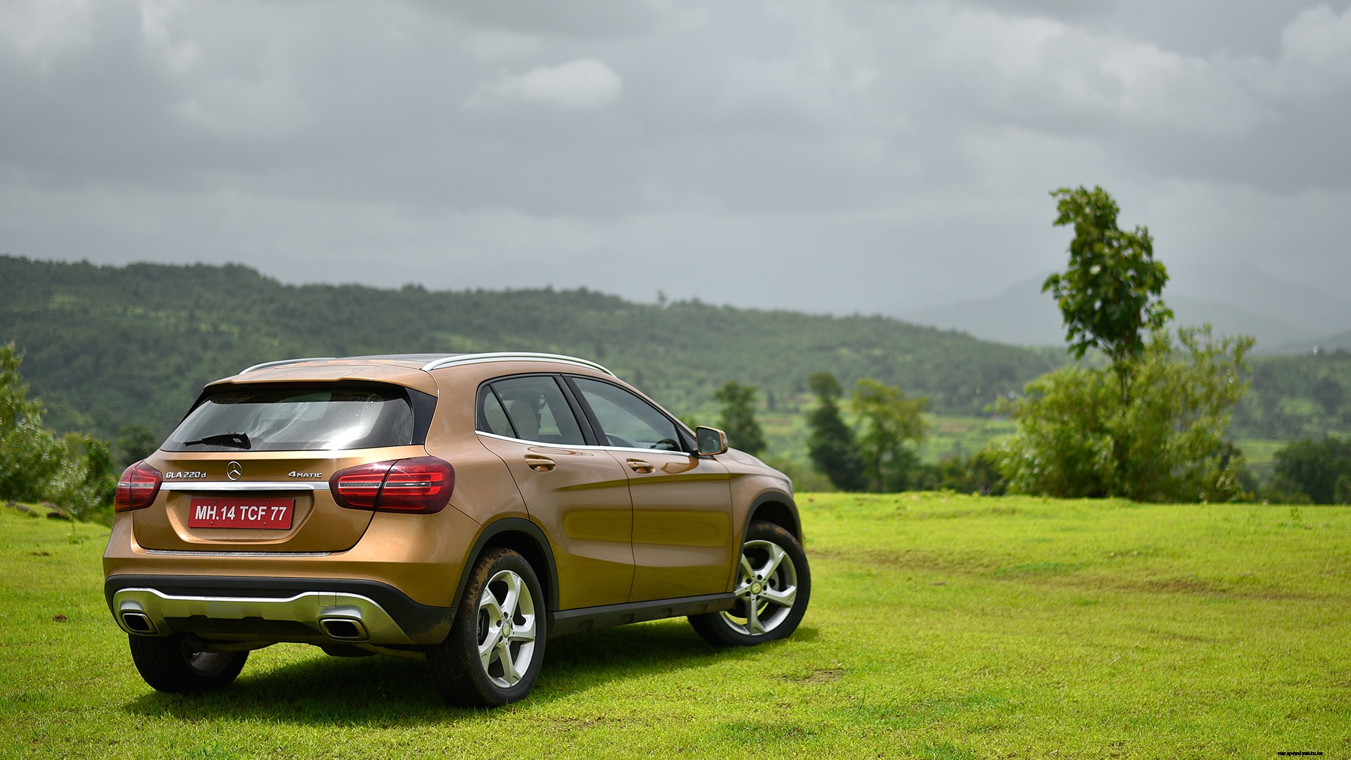 Mercedes Benz GLA 2017 220d 4Matic Exterior