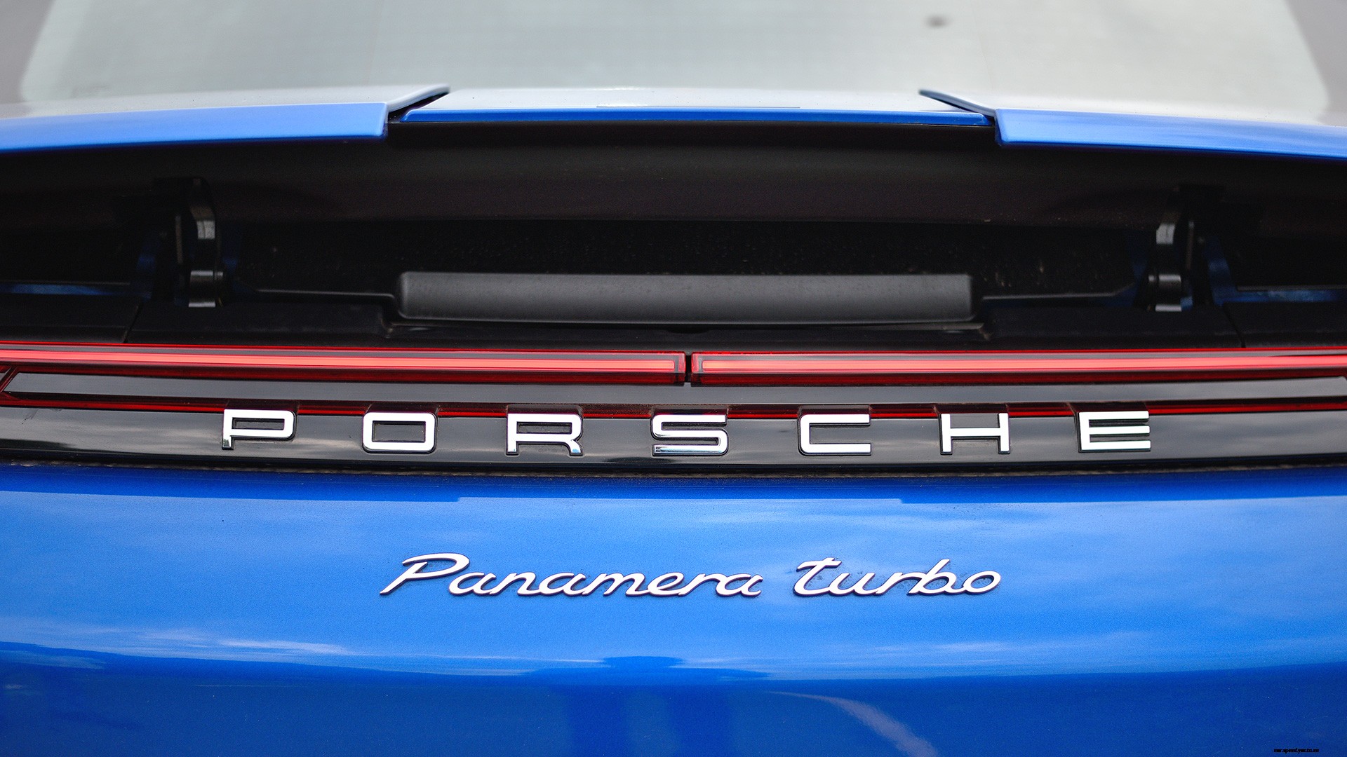 Porsche Panamera 2017 Turbo S Exterior