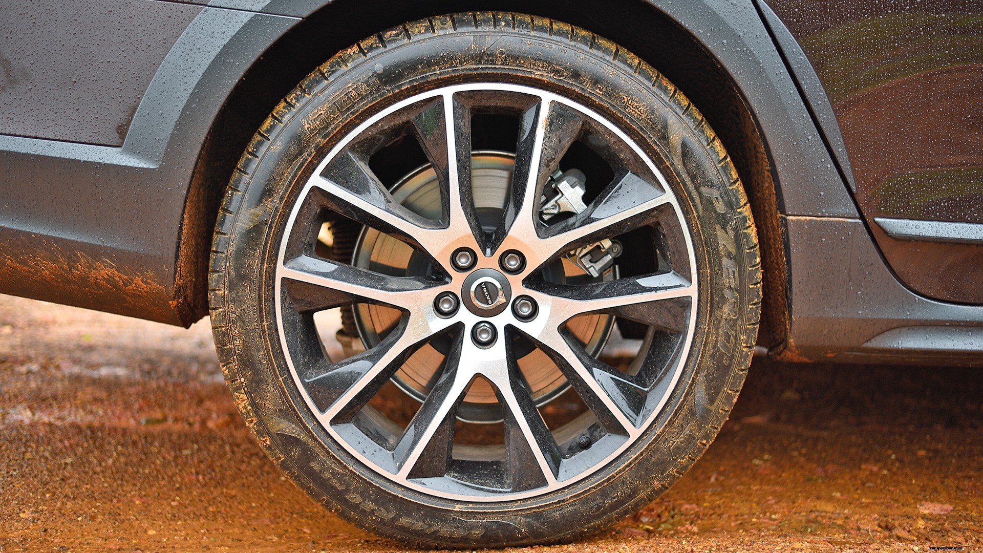 Volvo V90 Cross Country 2017 Diesel Std Exterior