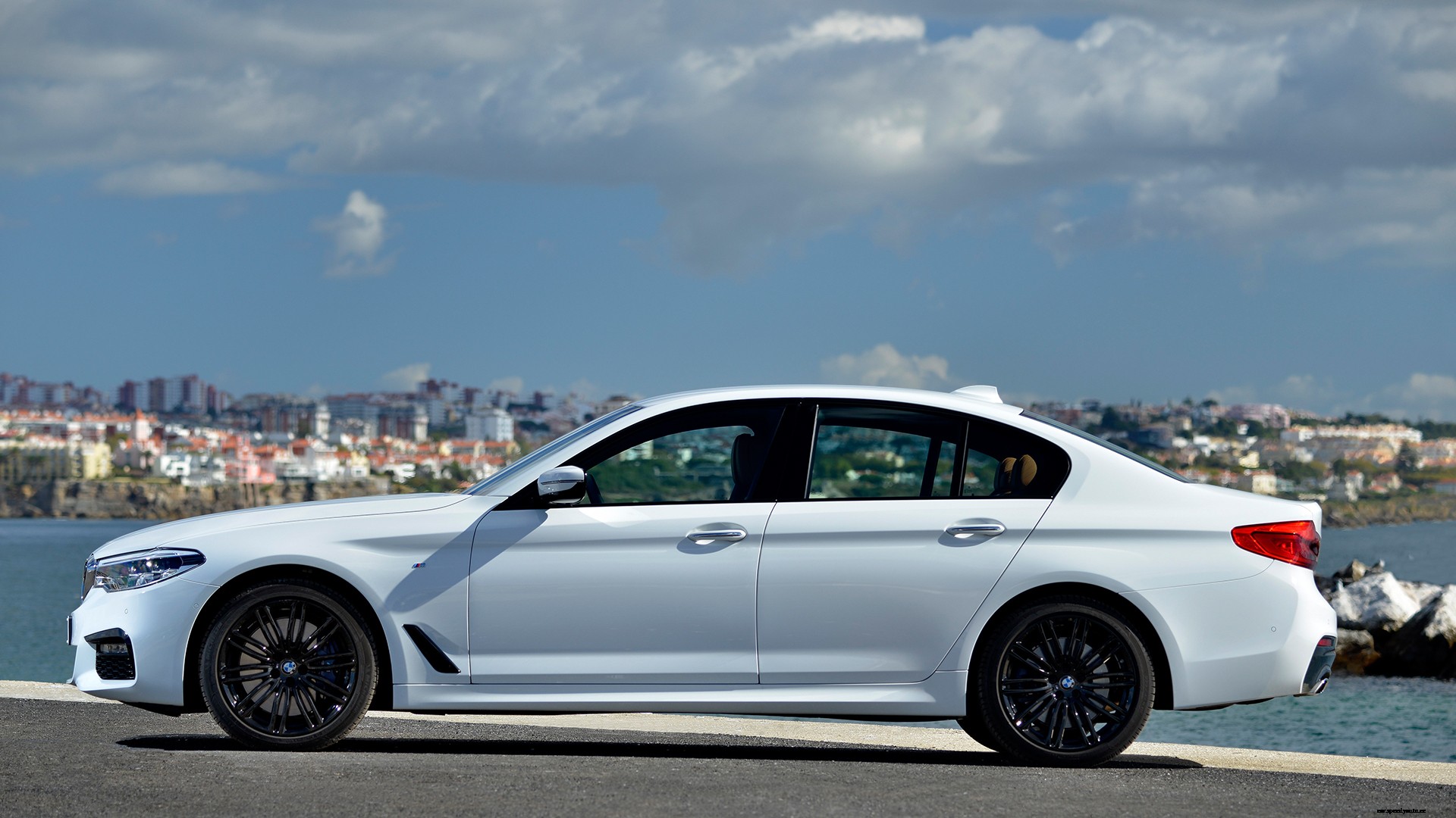 BMW 5 series 2017 Diesel Std Exterior