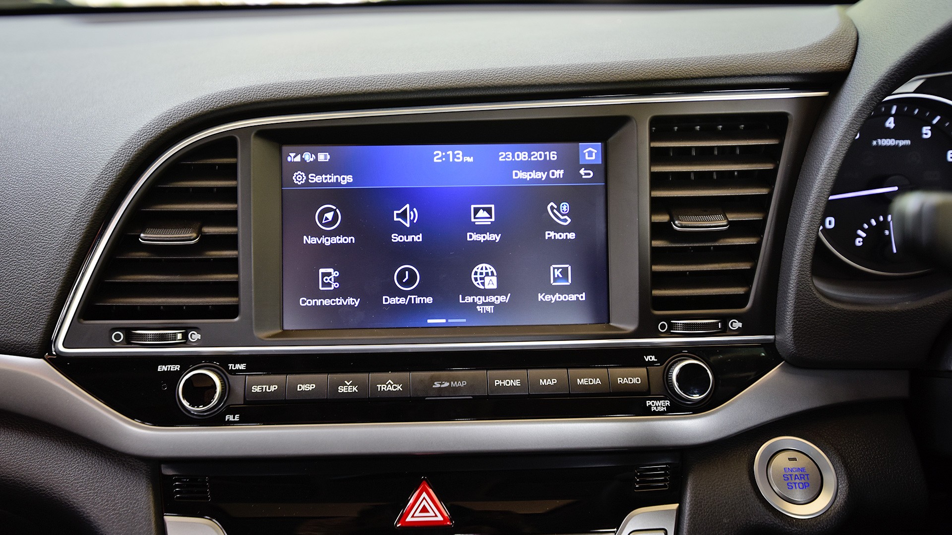 hyundai-elantra-2016-2.0 Petrol SX (O)AT Interior