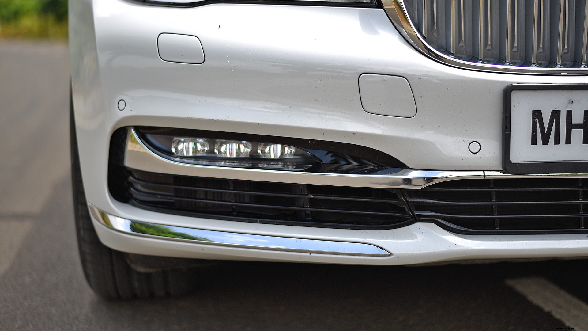 BMW 7 series 2017 740Li DPE Signature Exterior