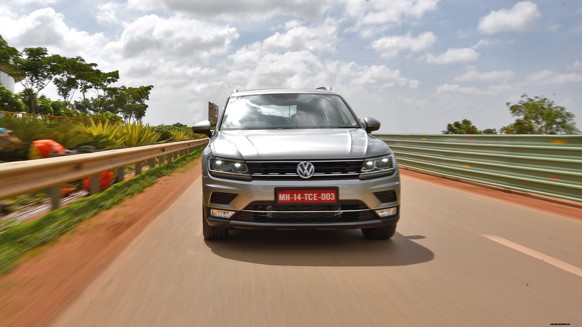 Volkswagen Tiguan 2017 Highline Diesel Exterior