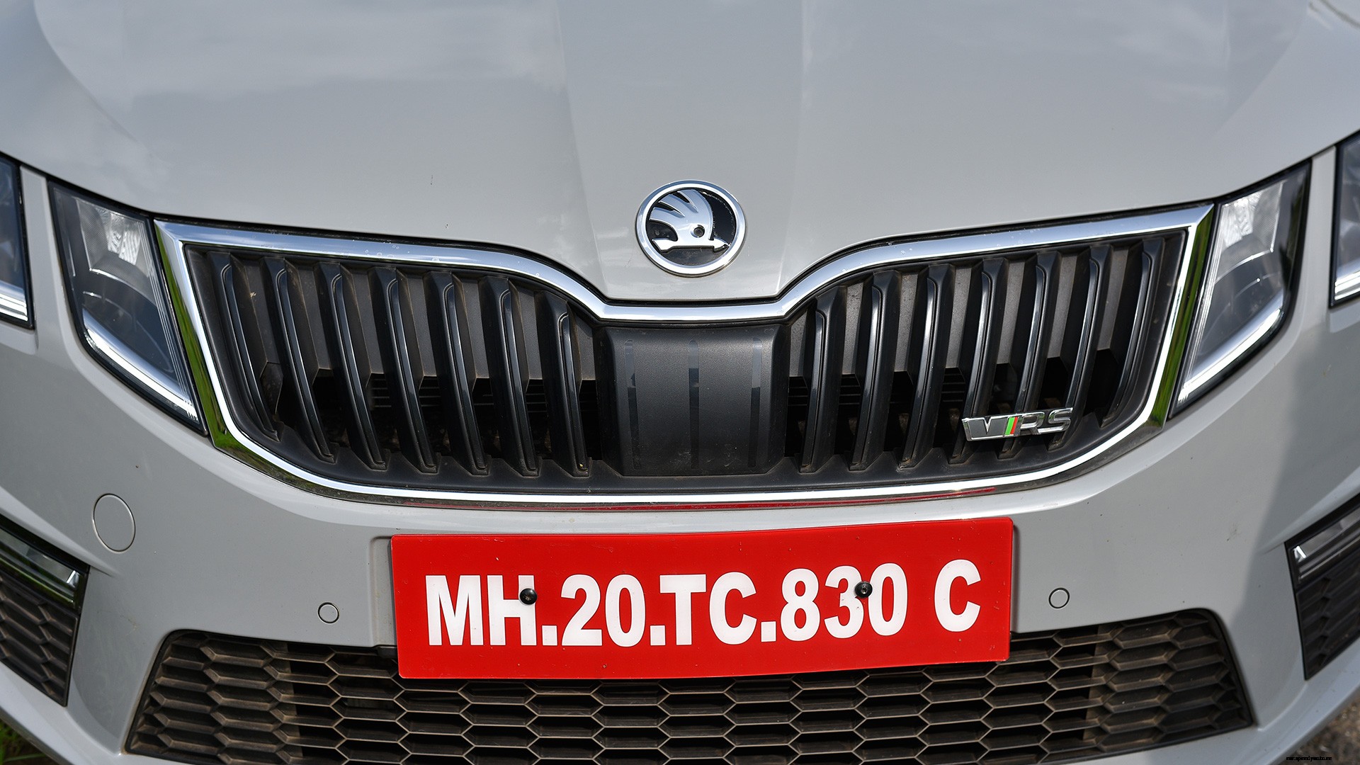 Skoda Octavia 2017 vRS 230 Exterior