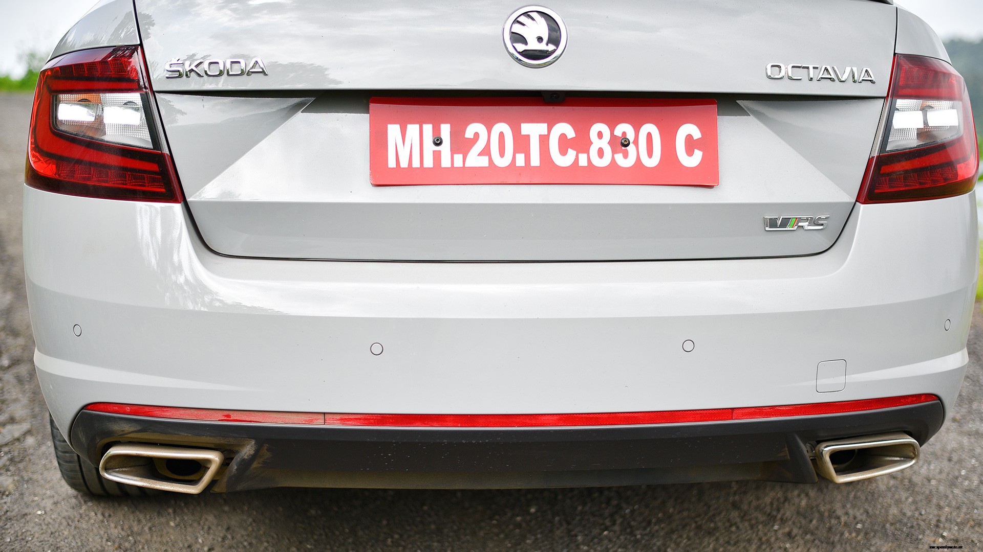 Skoda Octavia 2017 vRS 230 Exterior