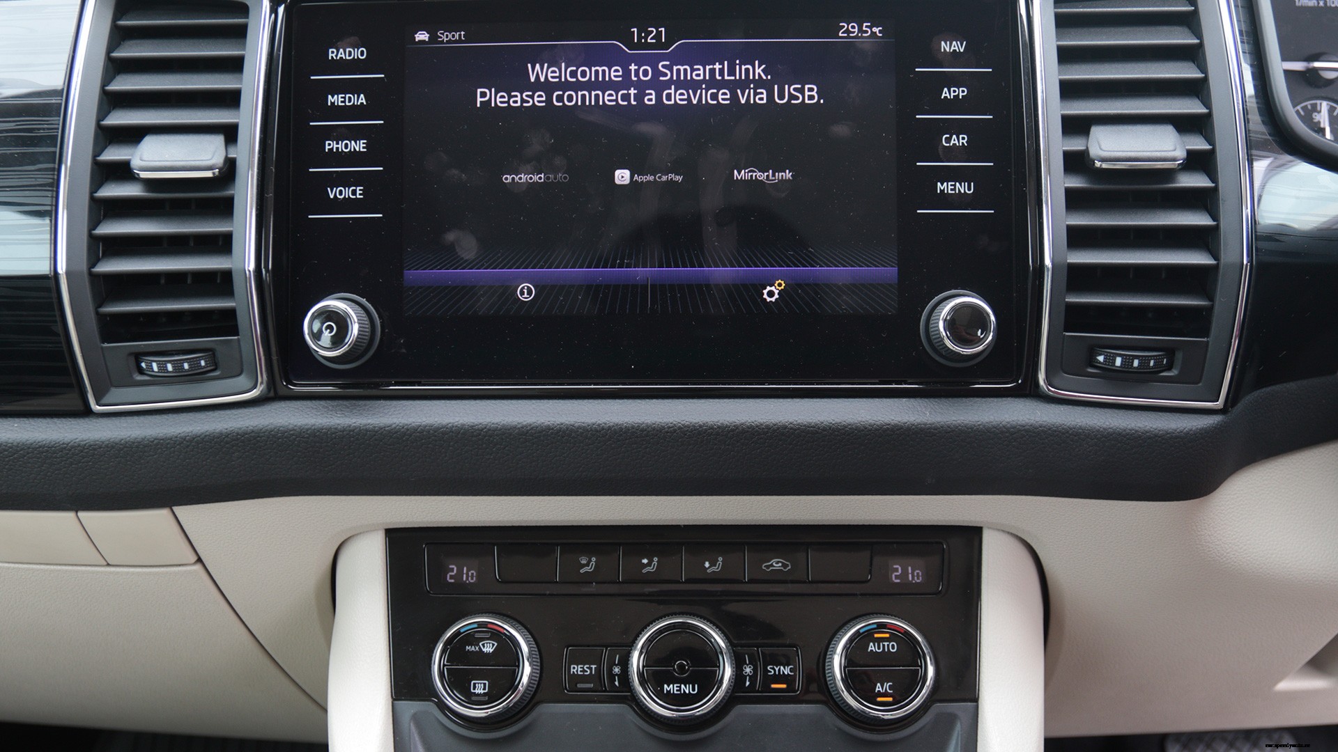 Skoda Kodiaq 2017 Diesel Std Interior