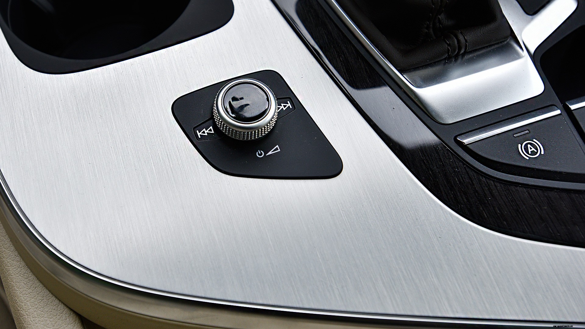 Audi Q7 2017 40 TFSI Premium Plus Interior