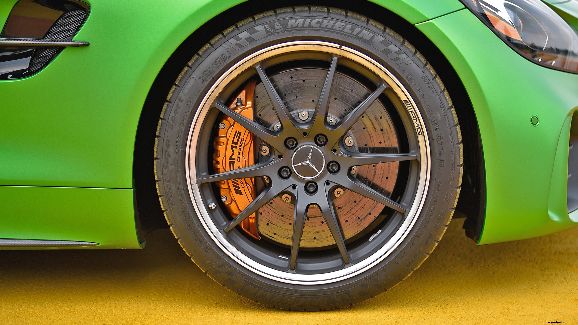 Mercedes Benz AMG GT 2017 R Exterior