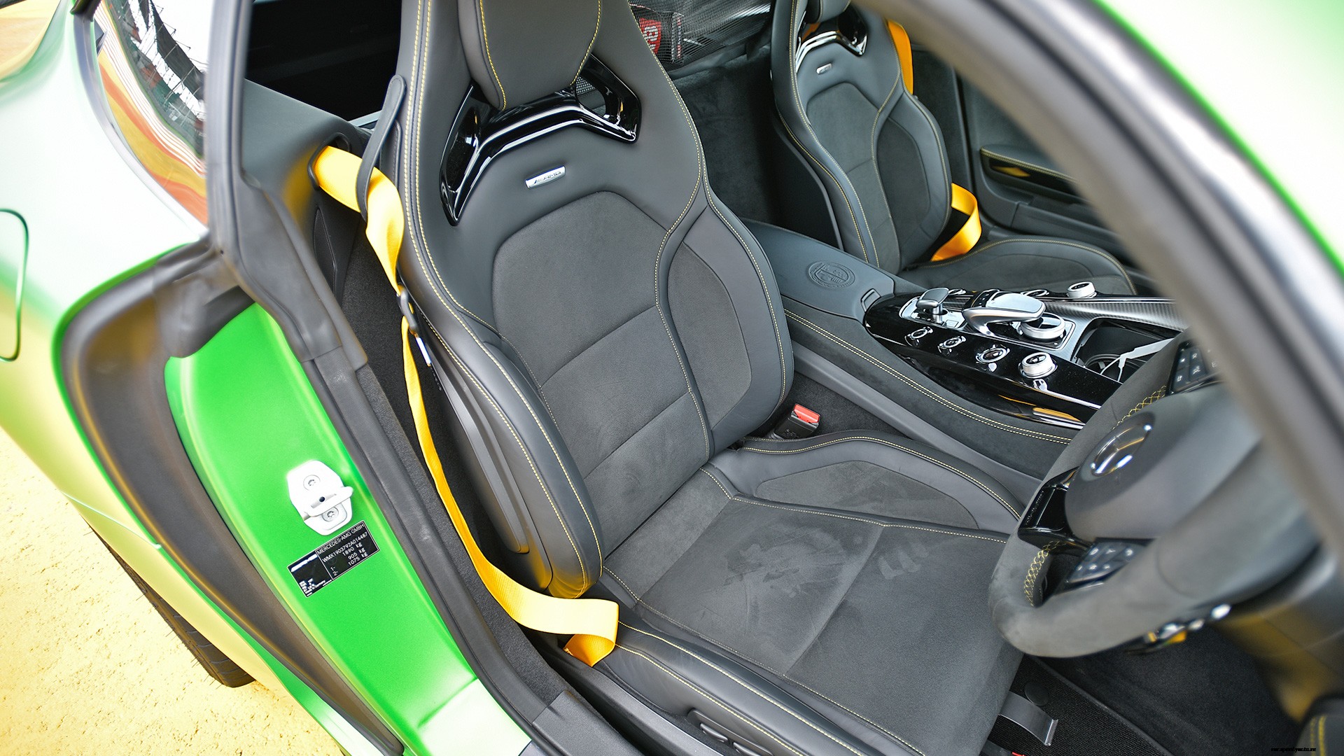 Mercedes Benz AMG GT 2017 R Interior