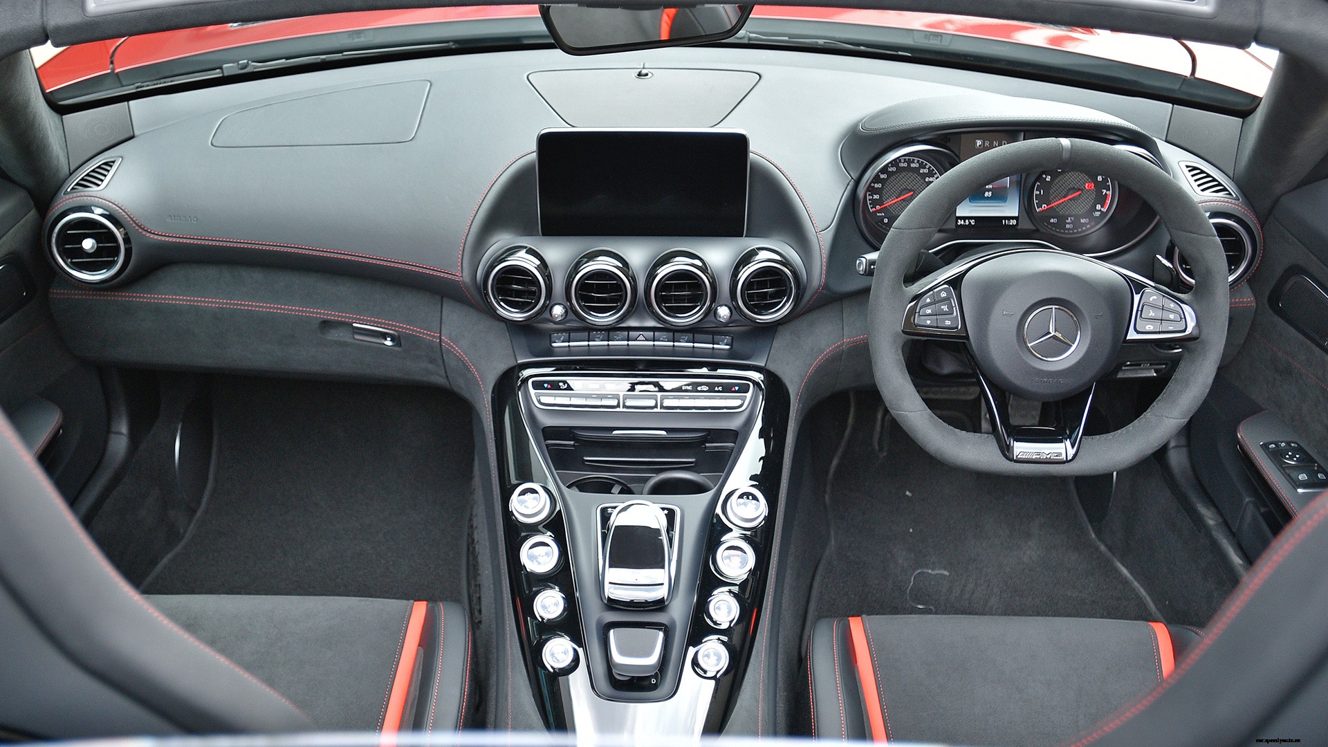 Mercedes Benz AMG GT 2017 Roadster Interior